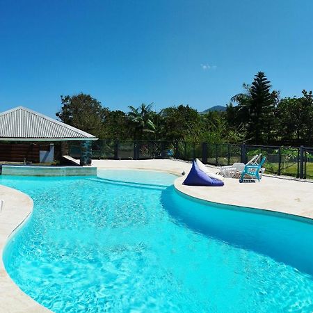L'Hibiscus De Plaiz'Anse Apartment Petite Île Екстериор снимка