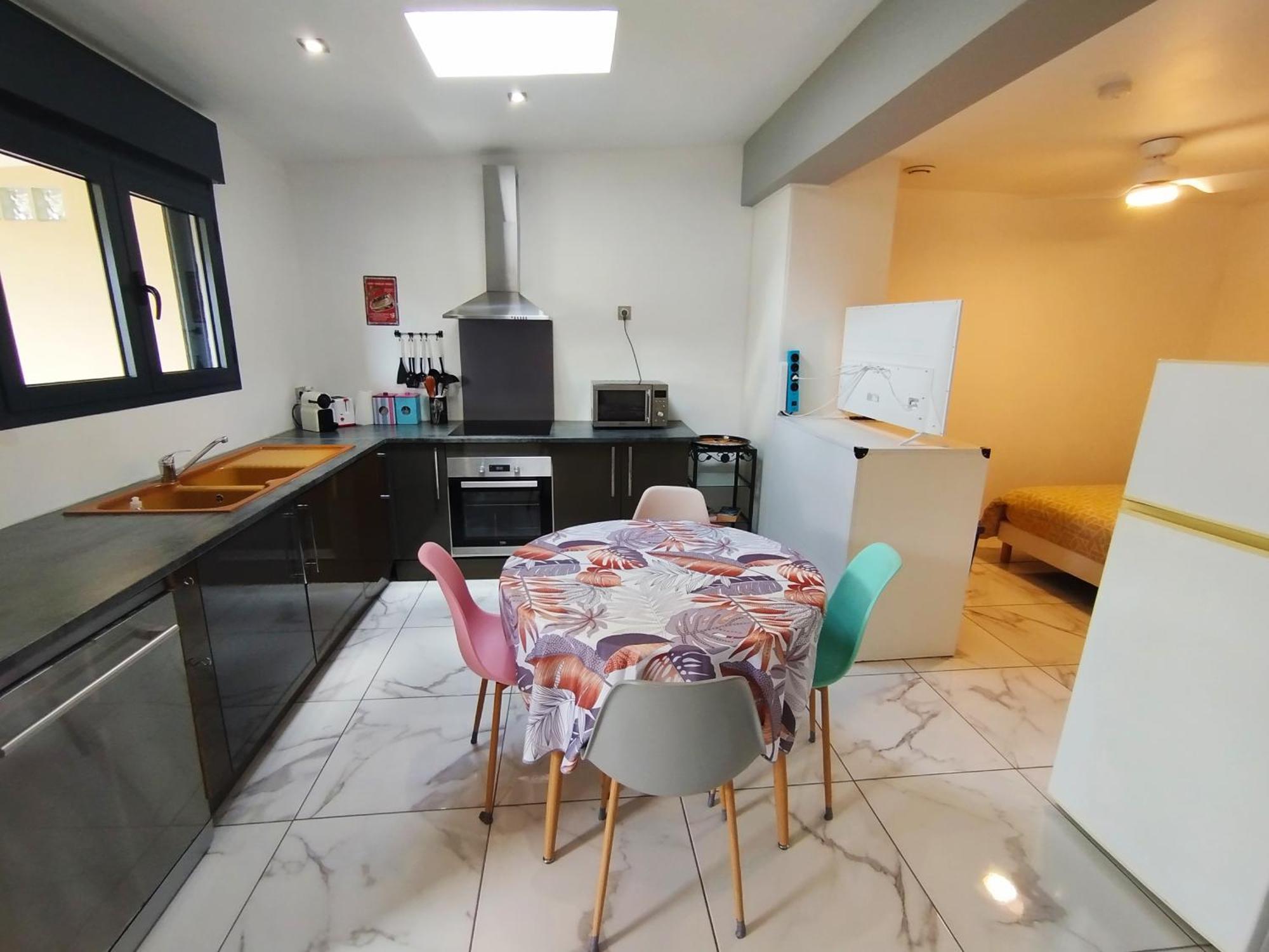 L'Hibiscus De Plaiz'Anse Apartment Petite Île Екстериор снимка